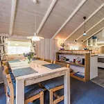 Semesterbostad 6 Person In *
