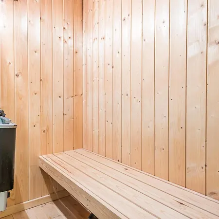 6 Person In Hébergement de vacances *