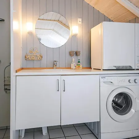 6 Person In Nørre Nebel