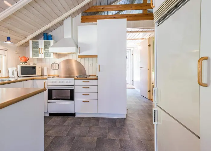 6 Person In Nørre Nebel