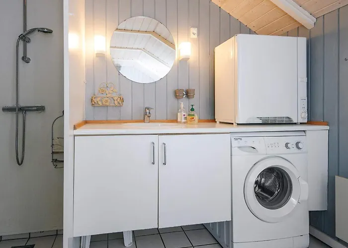 6 Person In Nørre Nebel